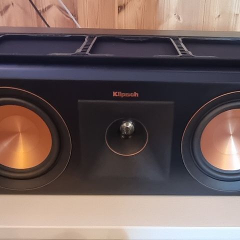 Strøken Klipsch RP-504C har orginaleske