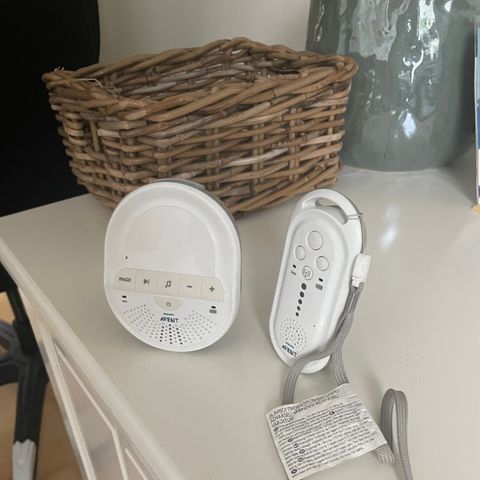 Philips AVENT baby monitor SCD506