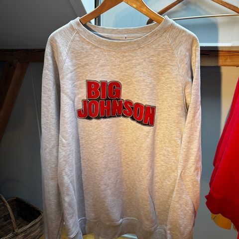 BIG JOHNSON RUSSEDRESS CREWNECK