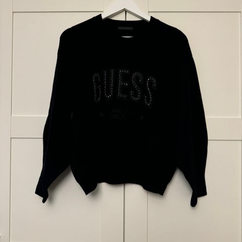 Guess Estelle - strikkegenser størrelse M