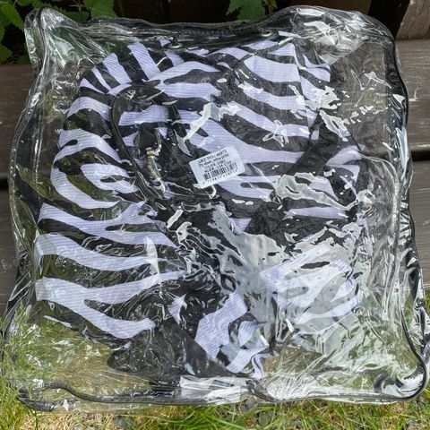 HG fly sheet zebra print