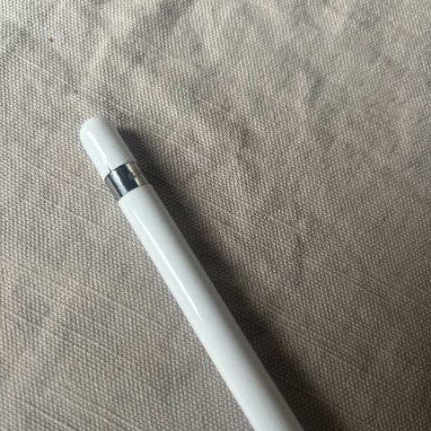 Apple pencil 1 gen (pris kan diskuteres)