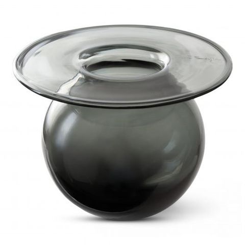Nypris 990,-. Vakker boblen-vase i koksgrå fra Magnor