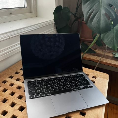 MacBook Air 13“ M1/8GB/256GB/2022