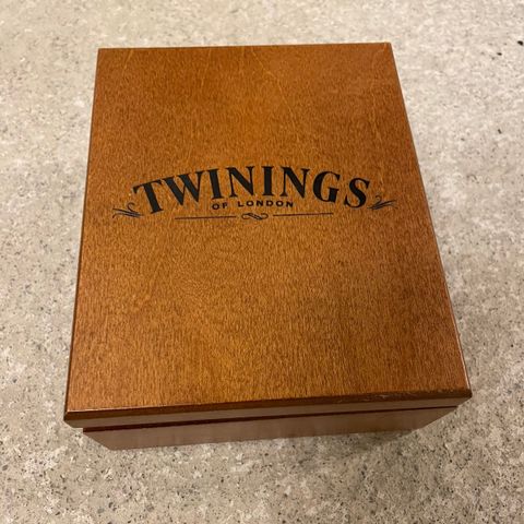 Twinnings eske for te i tre