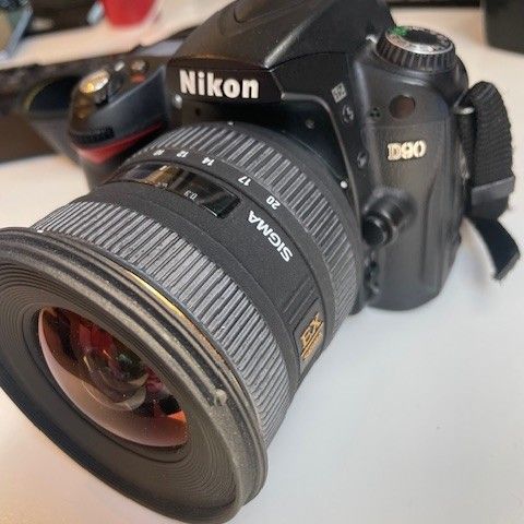 Nikon D80 og D90 hus med Sigma 10-20 mm f 1:4-5.6 DC HSM