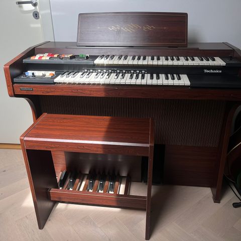 Technics el-orgel (SX2900A) fra 80-tallet gis bort!