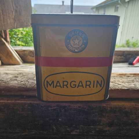 Skiens margarin frabrikk