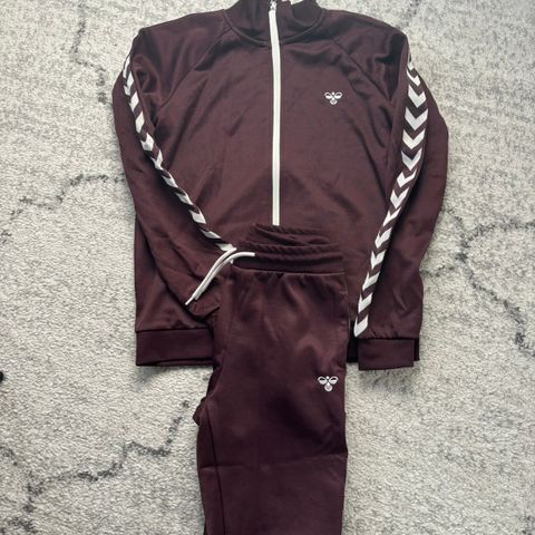 Hummel joggedress