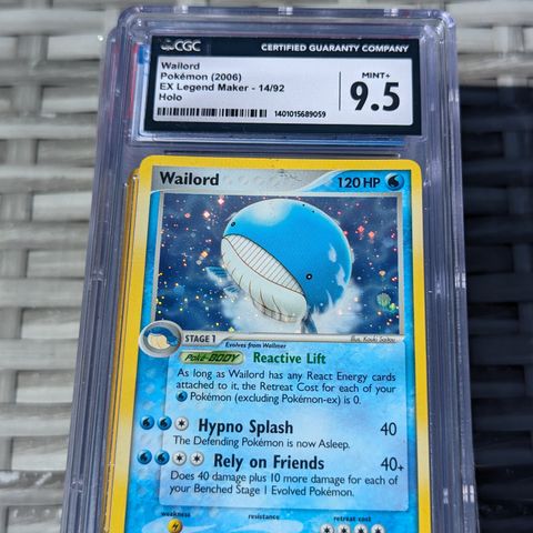 Wailord Holo 14/92 CGC 9,5