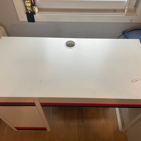 IKEA skrivebord