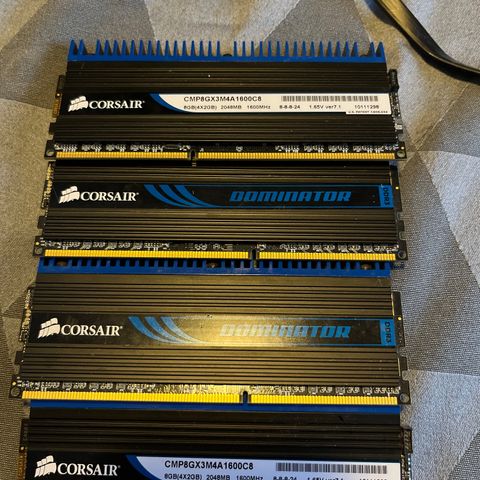 CORSAIR DOMINATOR DDR3