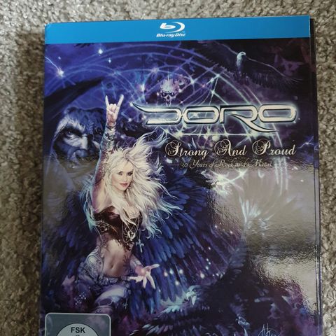 DORO - Strong and proud    blu-ray