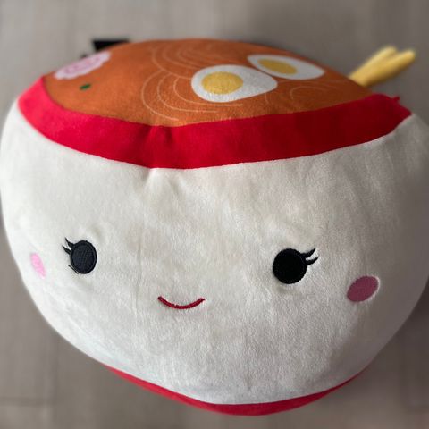 Squishmallows Raisy the Ramen ca 30 cm