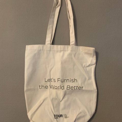 Four Design Tote bag