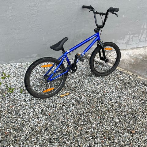 Hel og pen BMX