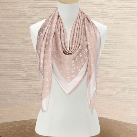 Nytt Louis Vuitton shawl