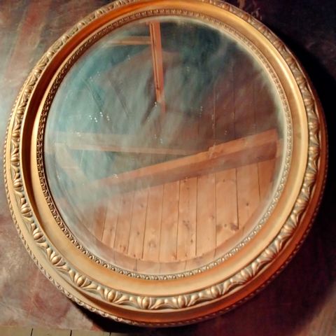 Flott gammelt fasettslipt speil .