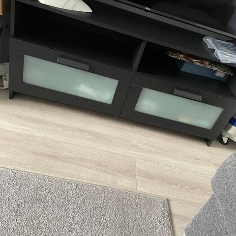 Tv benk