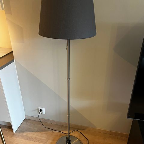 IKEA stålampe / lampe + skjerm