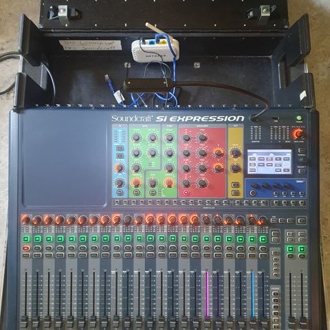 Soundcraft si expression 2 (madi usb)