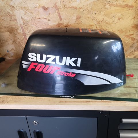 Motordeksel Suzuki 9,9