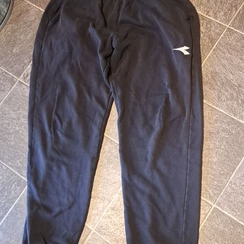 Diadora joggebukse