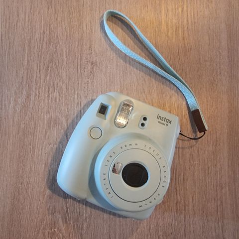 Polaroid kamera Instax mini 9