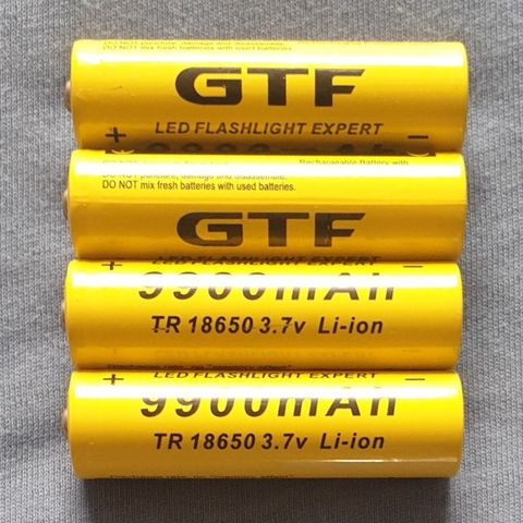 18650  3,7V Li-ion batterier og ladere