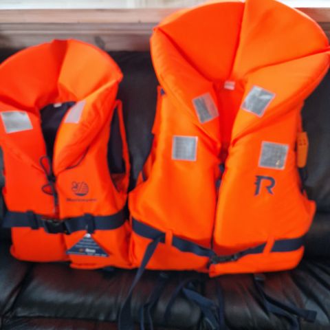 2 ubrukte redningsvester barn, Regatta og Marinepool