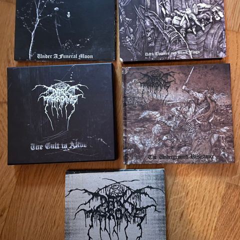 Darkthrone cd’er selges (Immortal, Mayhem, Emperor, Satyricon)