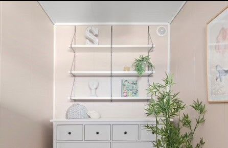 IKEA vegghylle