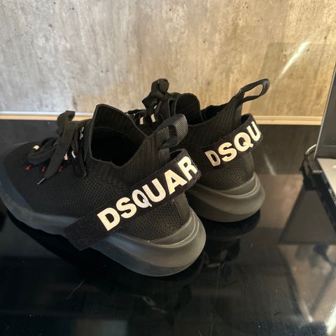 Joggesko fra DSQUARED2