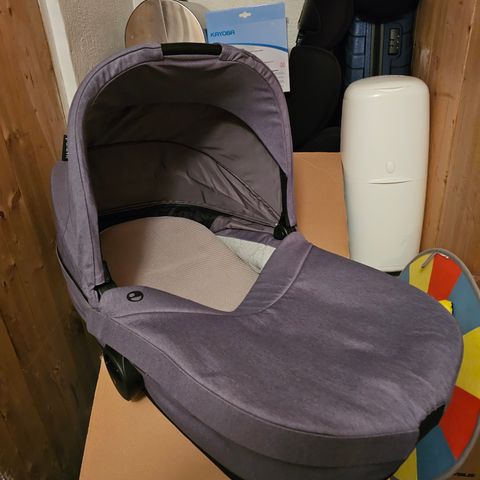 Vognbag (Baby Cot)