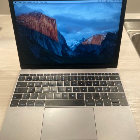 MacBook 12 8GB