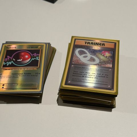 Pokemon Holo og Reverse holo kort fra 2013 til nå