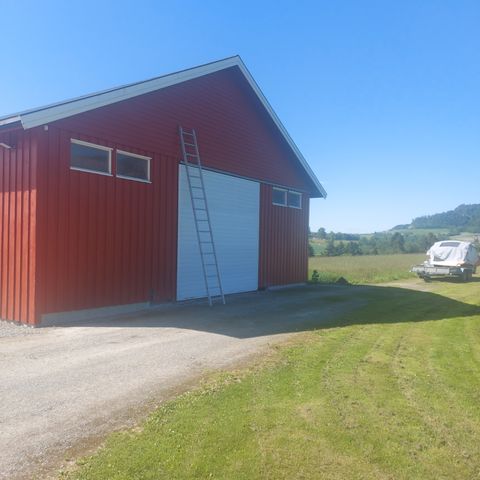 Skyvepport 4x3,8m laget av hørman Port blad.