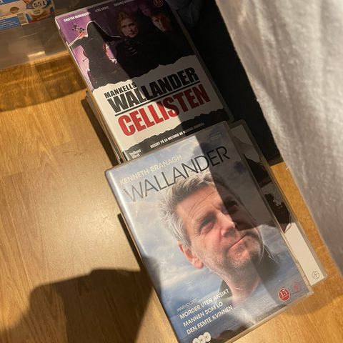Samling med Wallander filmer - selges samlet!!