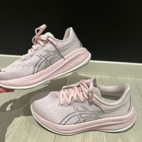 Løpesko - asics gel cumulus 26