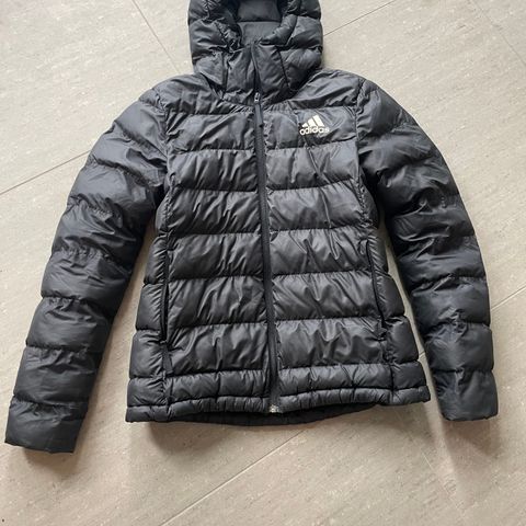 Sporty  høst/vinter jakke Adidas