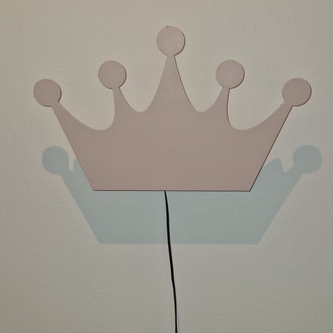 Vegglampe - prinsessekrone