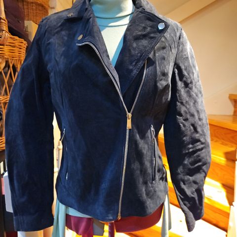 Real leather jacket size 40 marie philippe