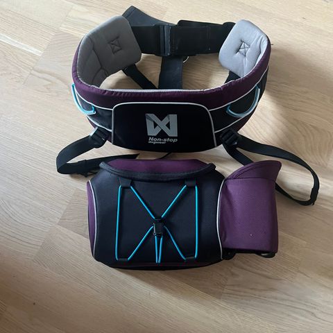 Non-stop trekking belt og bag selges samlet (str M)