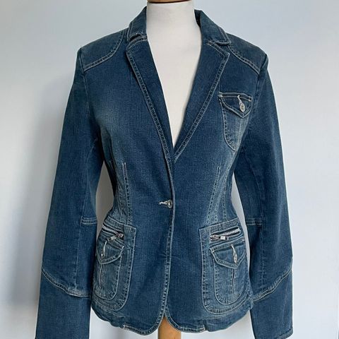 Vintage jeansjakke fra 90-2000 tallet (Y2K)