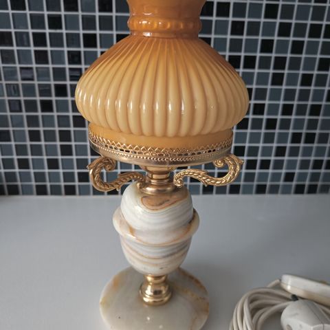 Vintage bordlampe i Grønn onyx