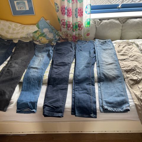 Klespakke med jeans /bukser i str.170 - til gutt