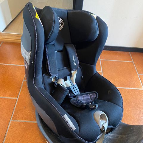 Cybex Sirona S