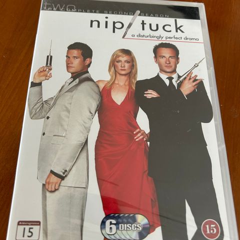 Nip Tuck - Sesong 2 DVD (ny i plast)