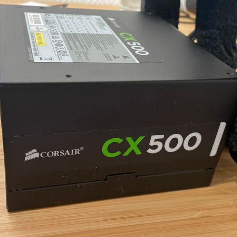 Corsair CX500 strømforsyning