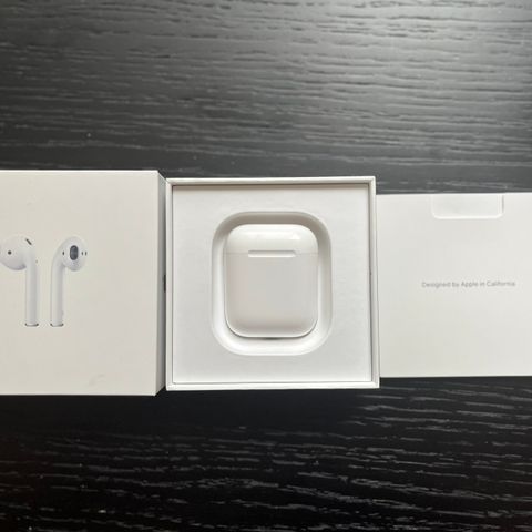 Apple AirPods (2. generasjon) m. kvittering